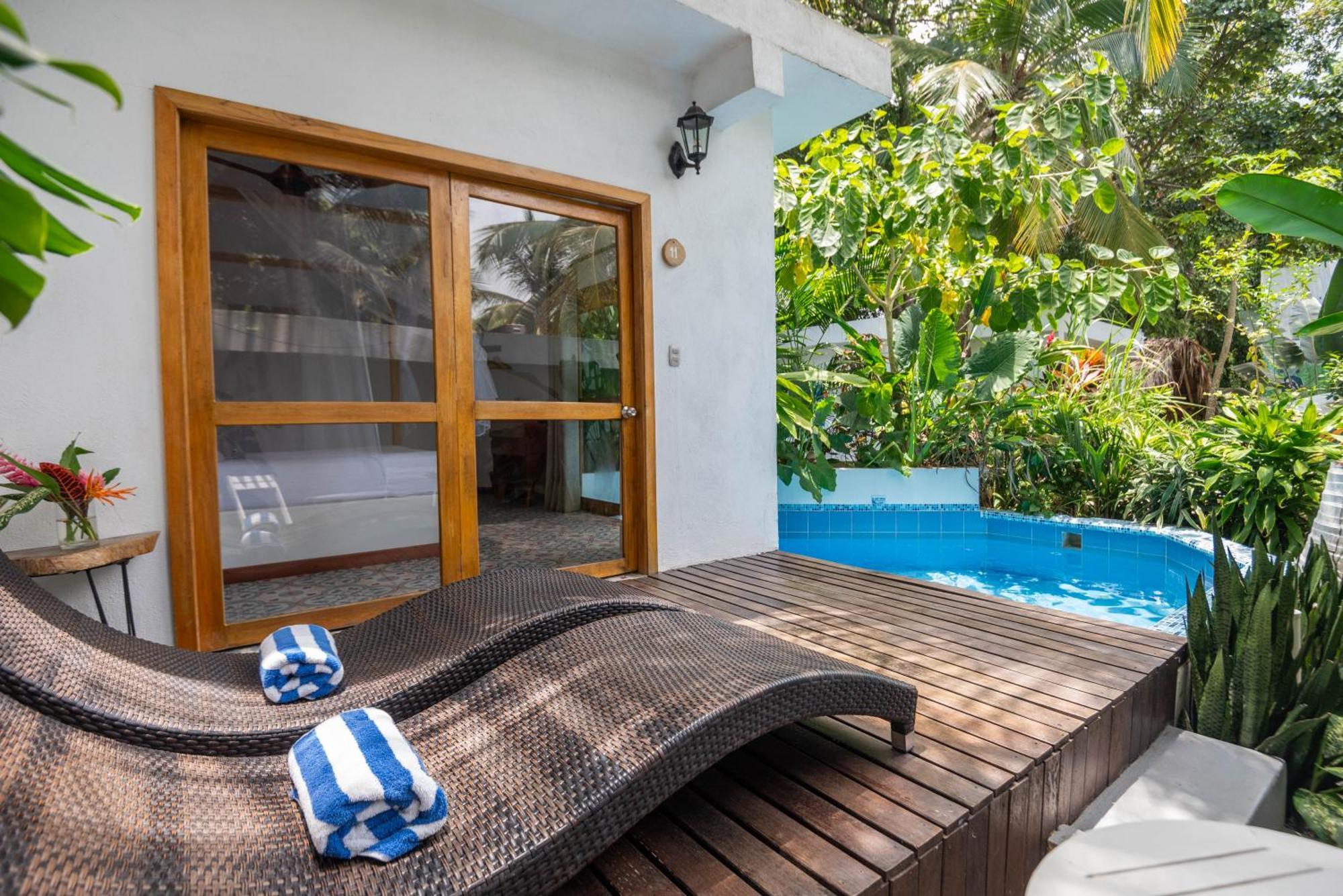 Casa Del Pavo Real Boutique Hotel Palomino Ngoại thất bức ảnh