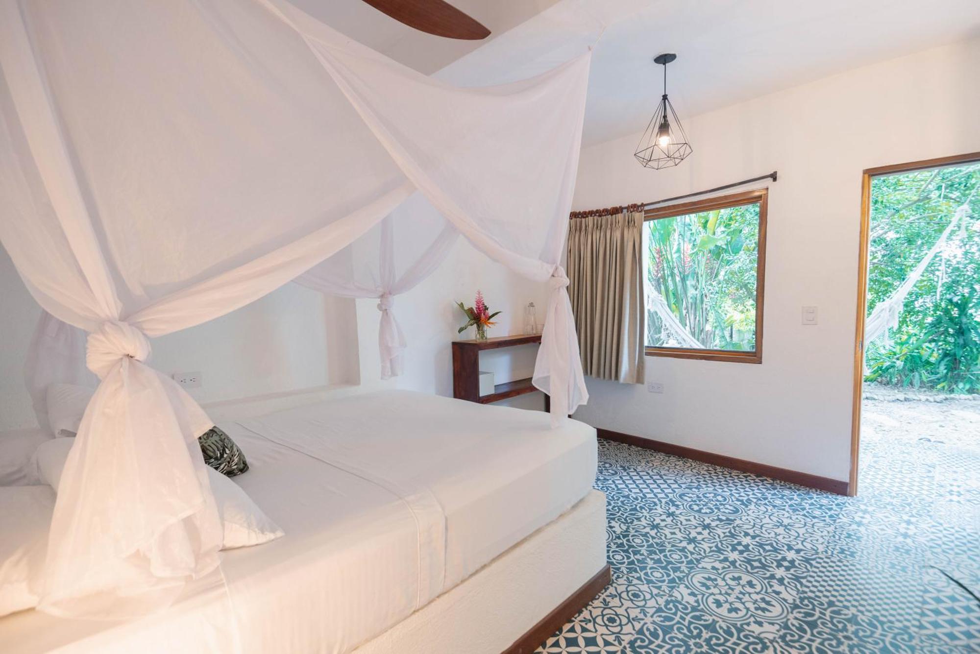 Casa Del Pavo Real Boutique Hotel Palomino Ngoại thất bức ảnh